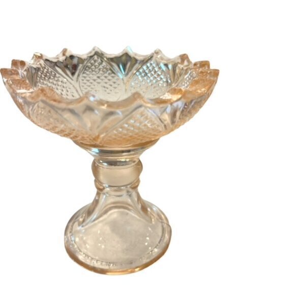 Light Pink Glass CANDY DISH / CANDLE HOLDER Cottagecore Farmhouse 4.5" Tall EUC - Picture 5 of 10